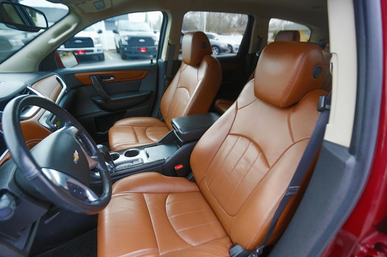 Chevrolet Traverse AWD 4dr LTZ 2016