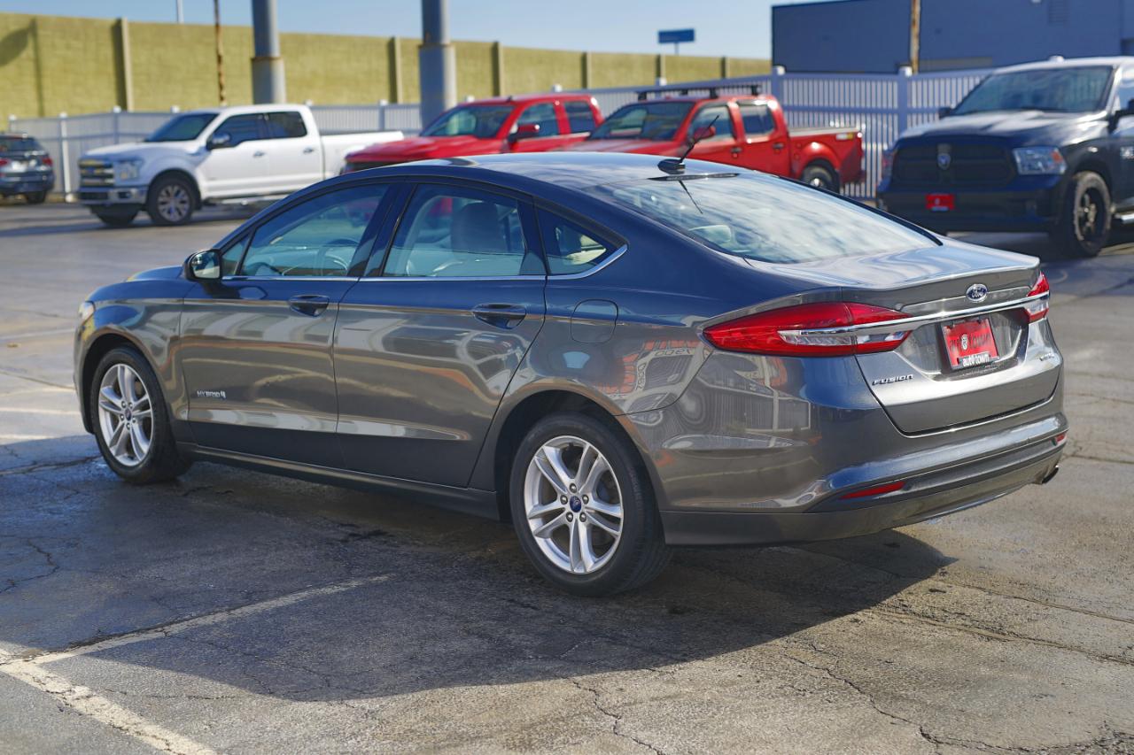 Ford Fusion Hybrid S FWD 2018