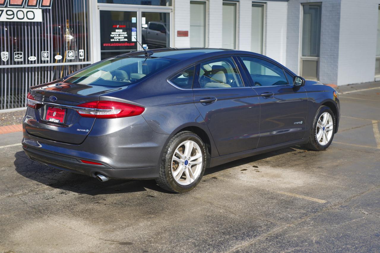 Ford Fusion Hybrid S FWD 2018