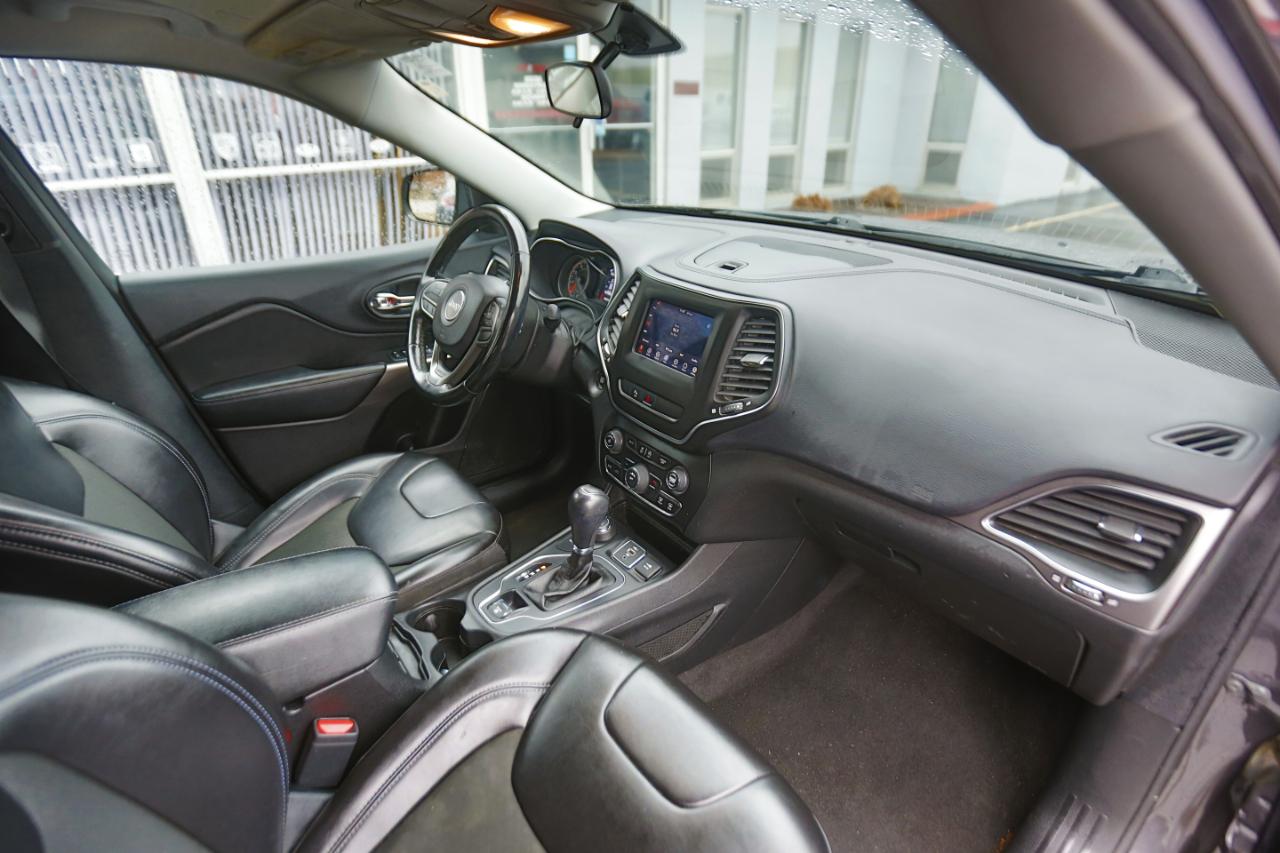 Jeep Cherokee Latitude Plus 4x4 2020