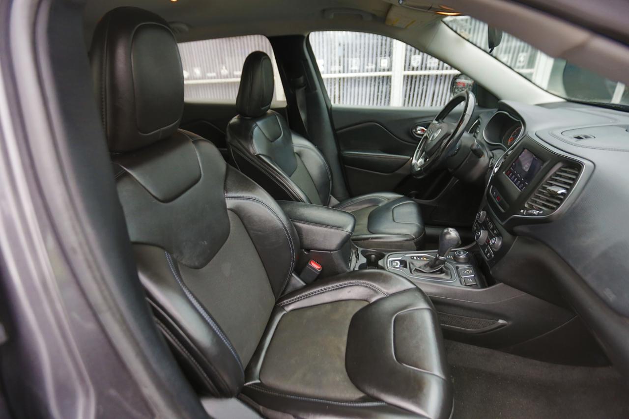 Jeep Cherokee Latitude Plus 4x4 2020