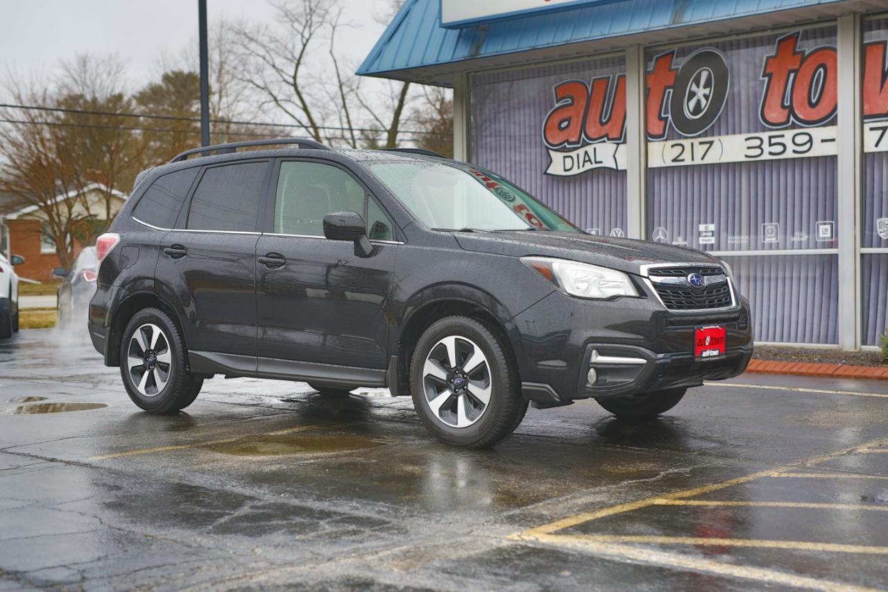 Subaru Forester 2.5i Limited CVT 2017
