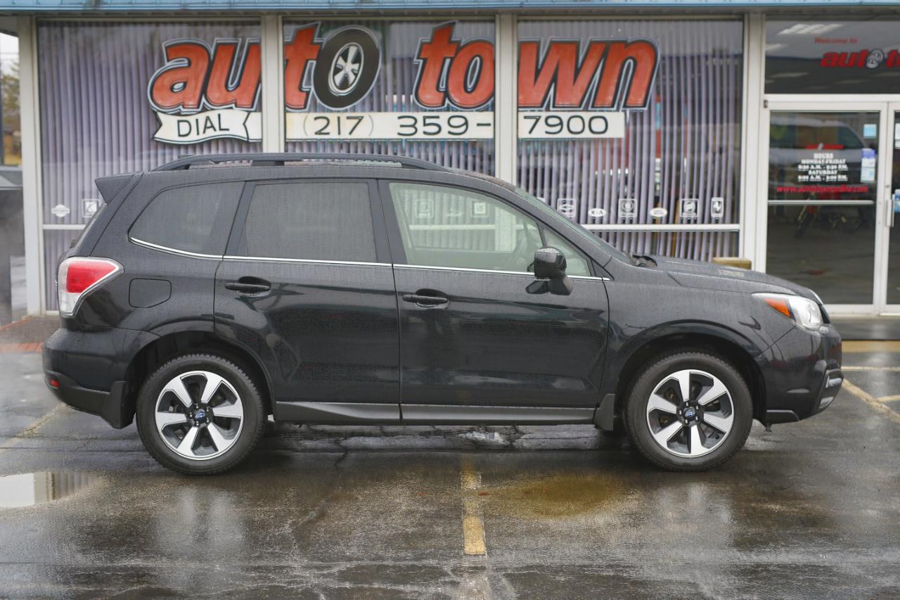 Subaru Forester 2.5i Limited CVT 2017
