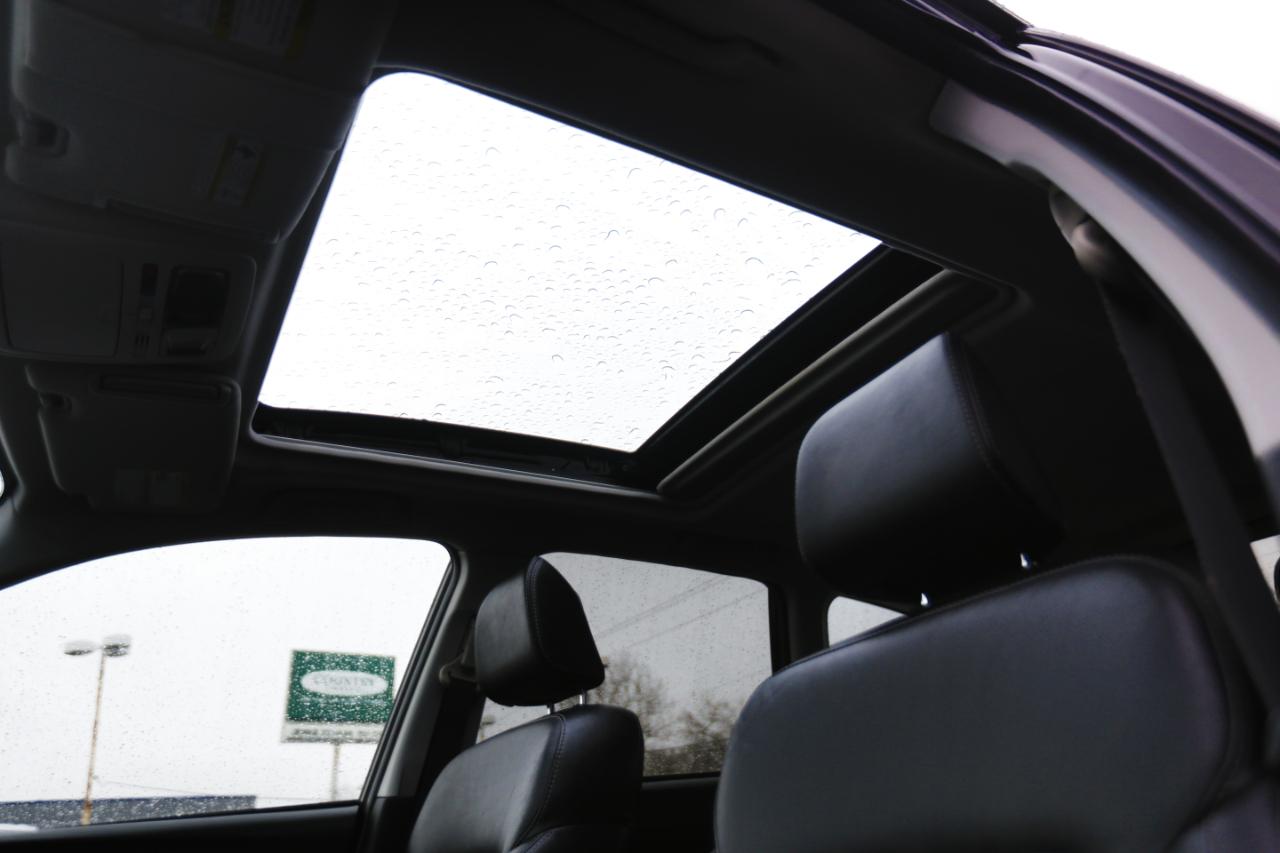 Subaru Forester 2.5i Limited CVT 2017