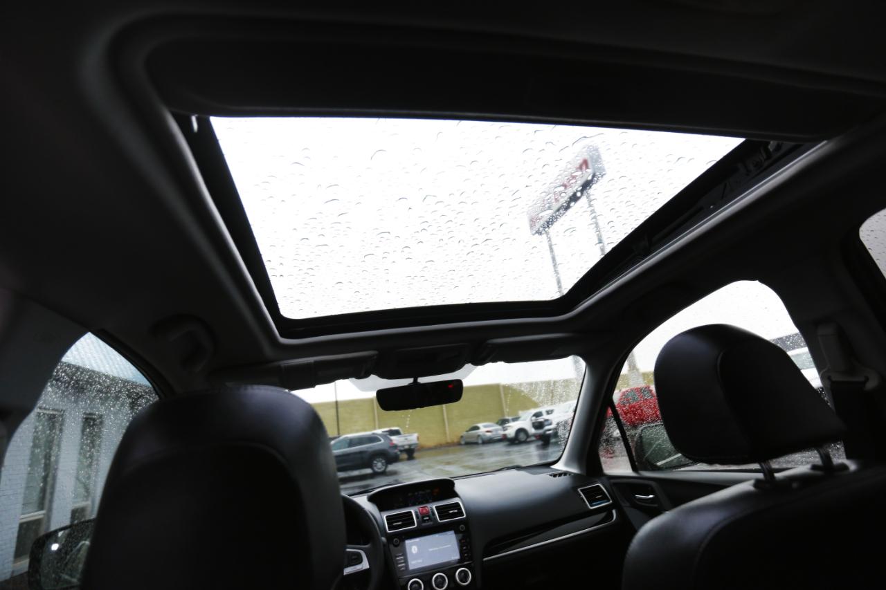 Subaru Forester 2.5i Limited CVT 2017