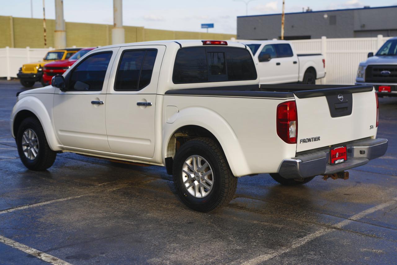 Nissan Frontier 2WD Crew Cab SWB Auto Desert Runner 2016