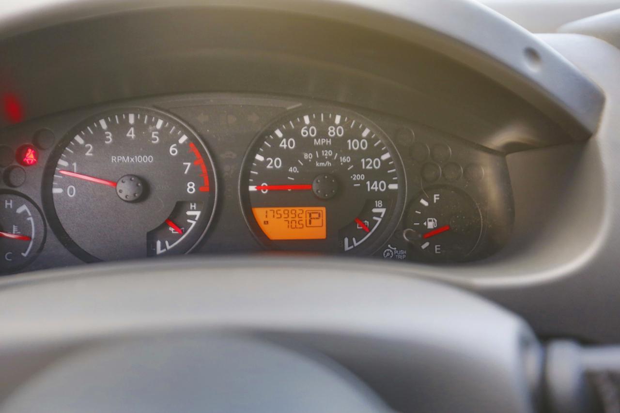 Nissan Frontier 2WD Crew Cab SWB Auto Desert Runner 2016