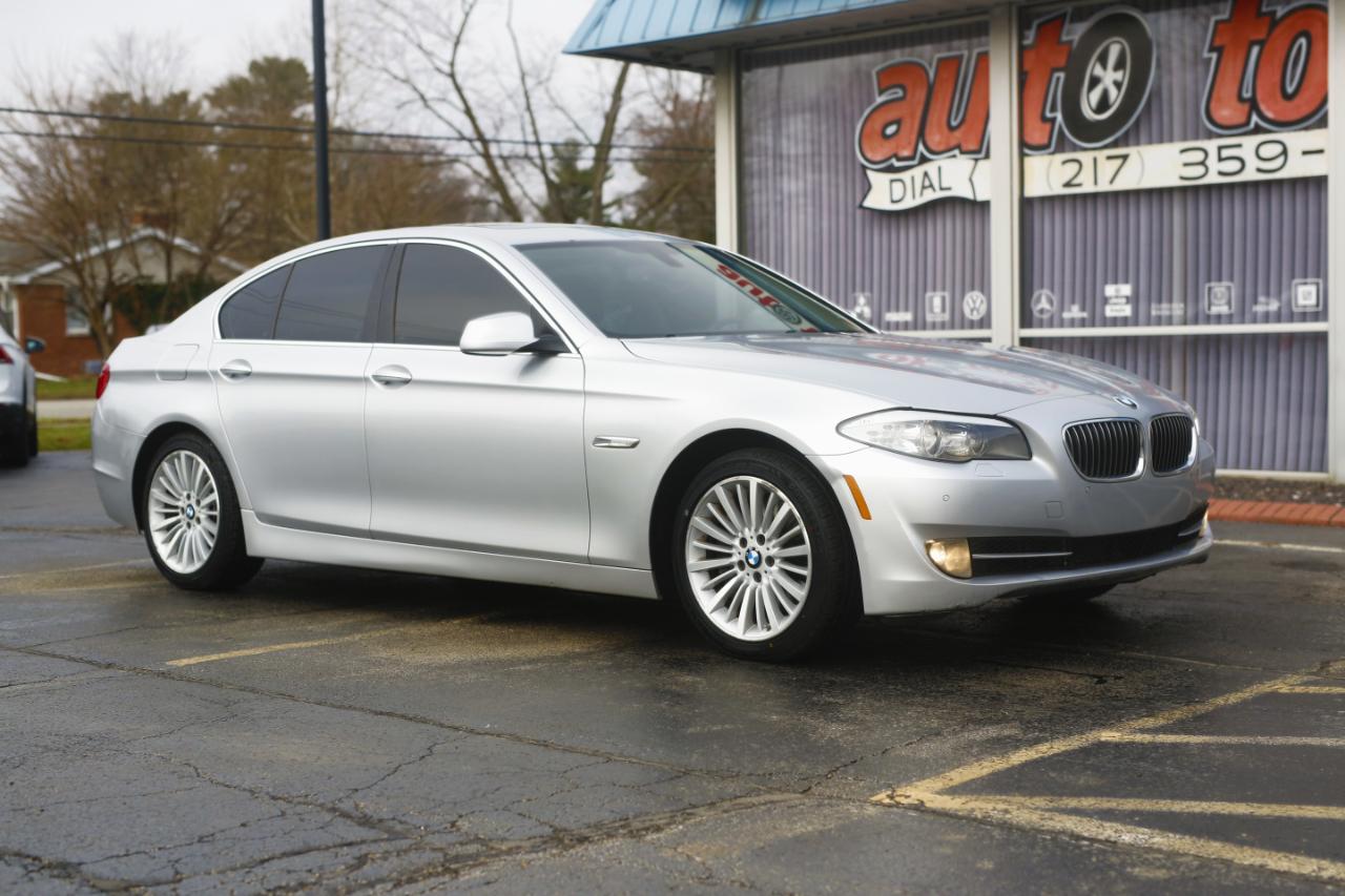 BMW 5 Series 4dr Sdn 535i xDrive AWD 2013