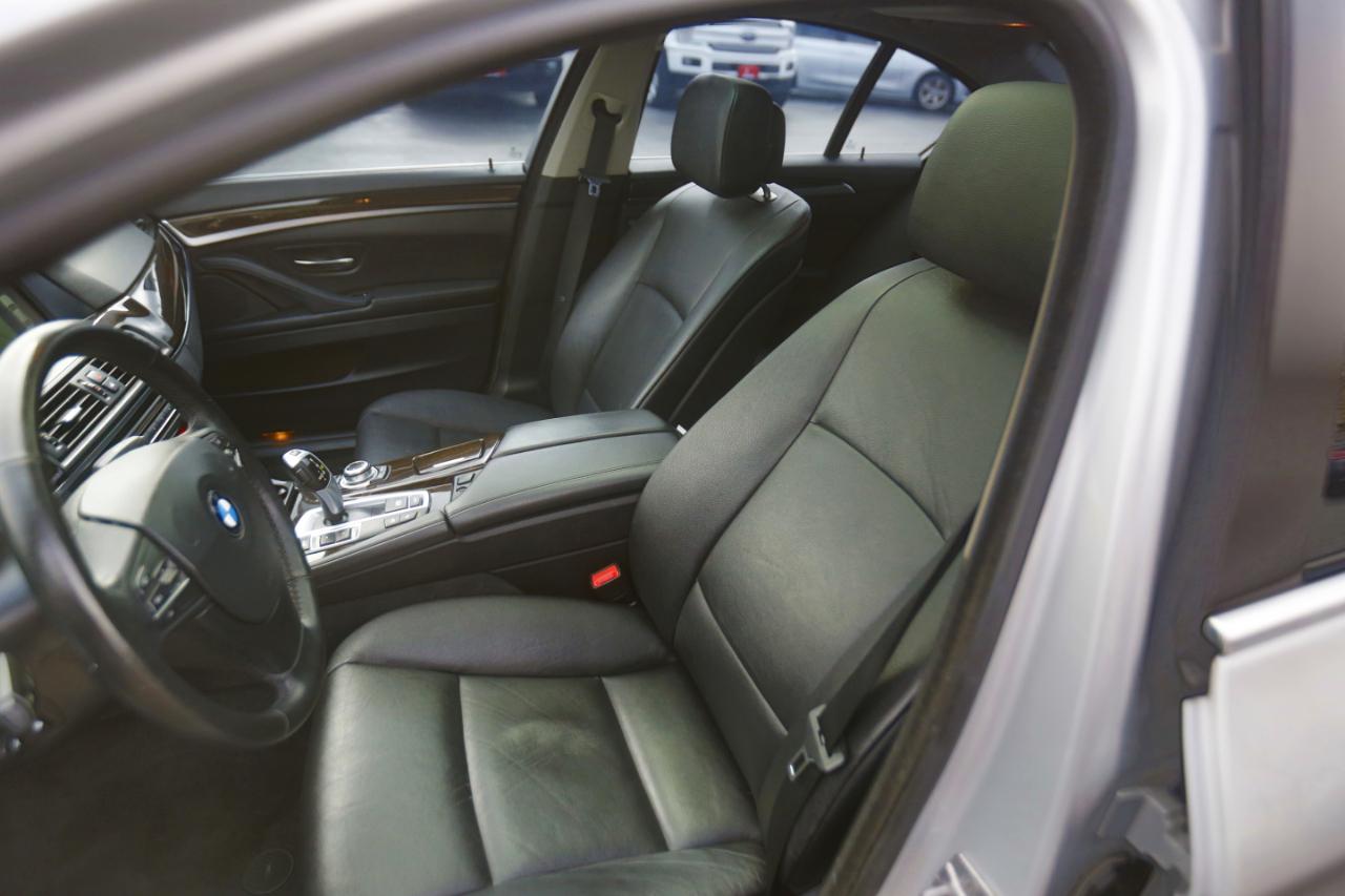 BMW 5 Series 4dr Sdn 535i xDrive AWD 2013