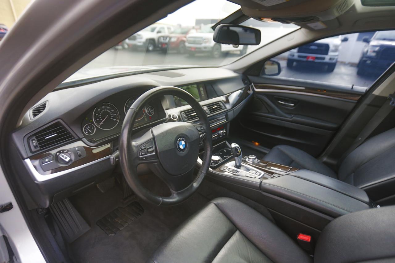 BMW 5 Series 4dr Sdn 535i xDrive AWD 2013