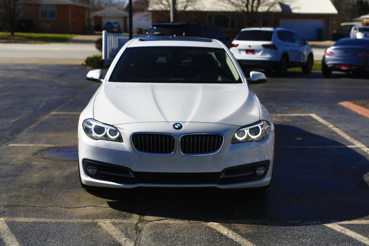 BMW 5 Series 4dr Sdn 528i RWD 2016