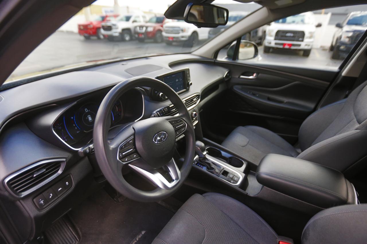 Hyundai Santa Fe SEL 2.4L Auto FWD 2019