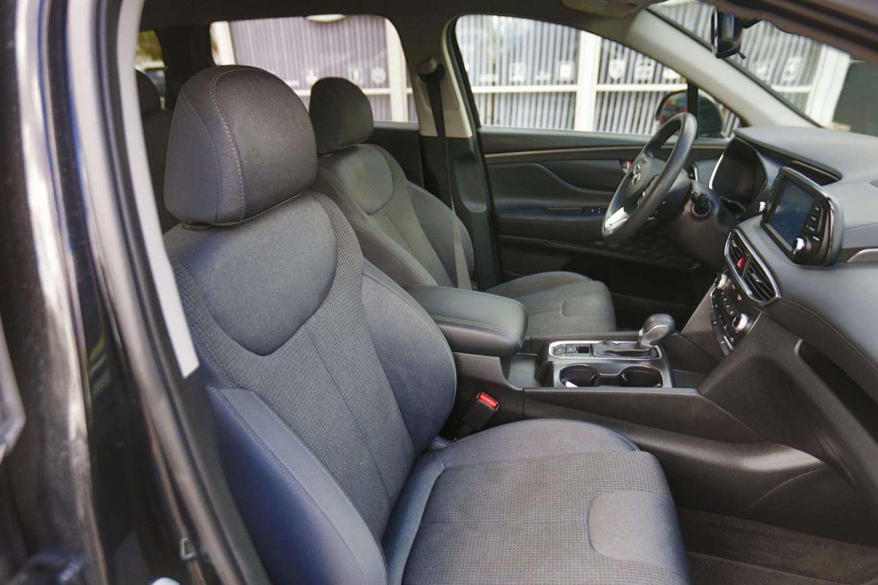 Hyundai Santa Fe SEL 2.4L Auto FWD 2019