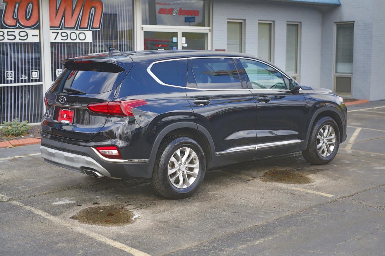 Hyundai Santa Fe SEL 2.4L Auto FWD 2019