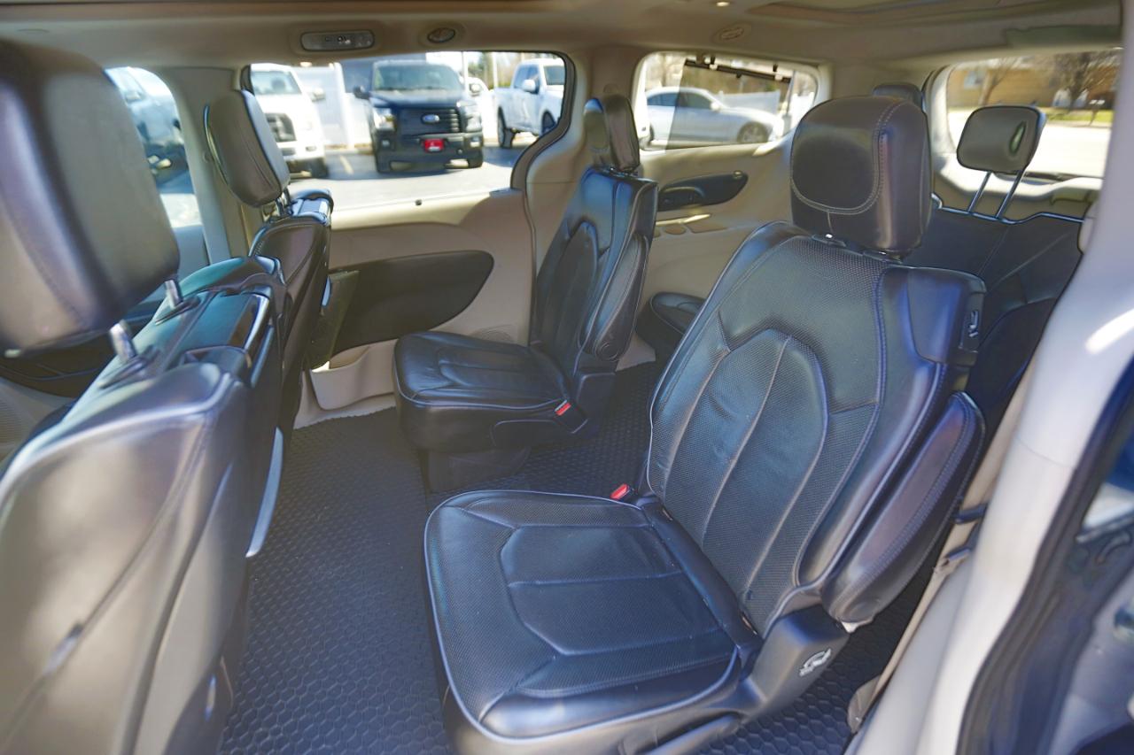 Chrysler Pacifica Limited FWD 2018