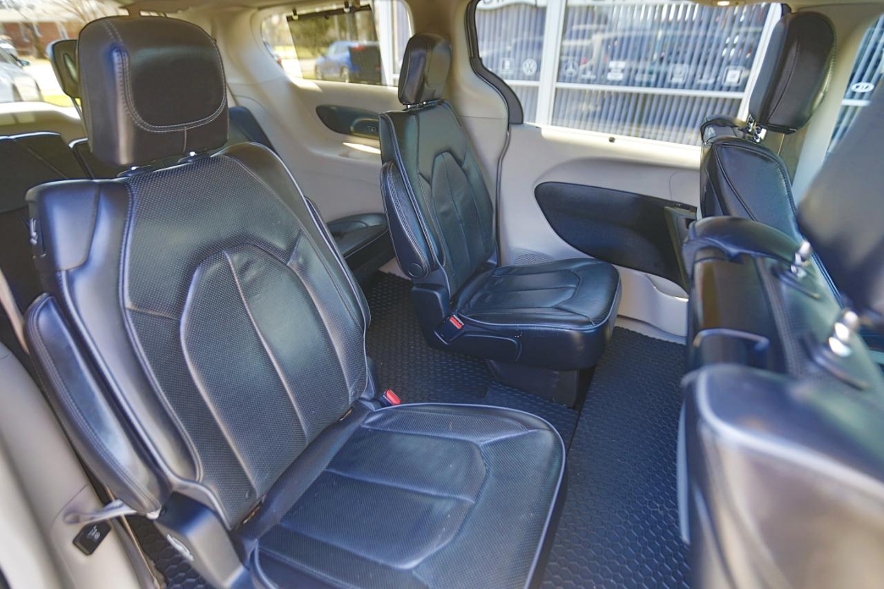 Chrysler Pacifica Limited FWD 2018