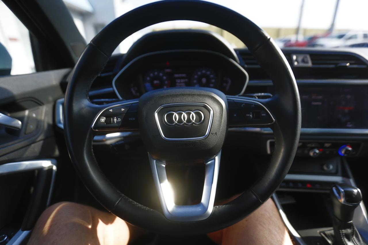 Audi Q3 S line Premium 45 TFSI quattro 2021