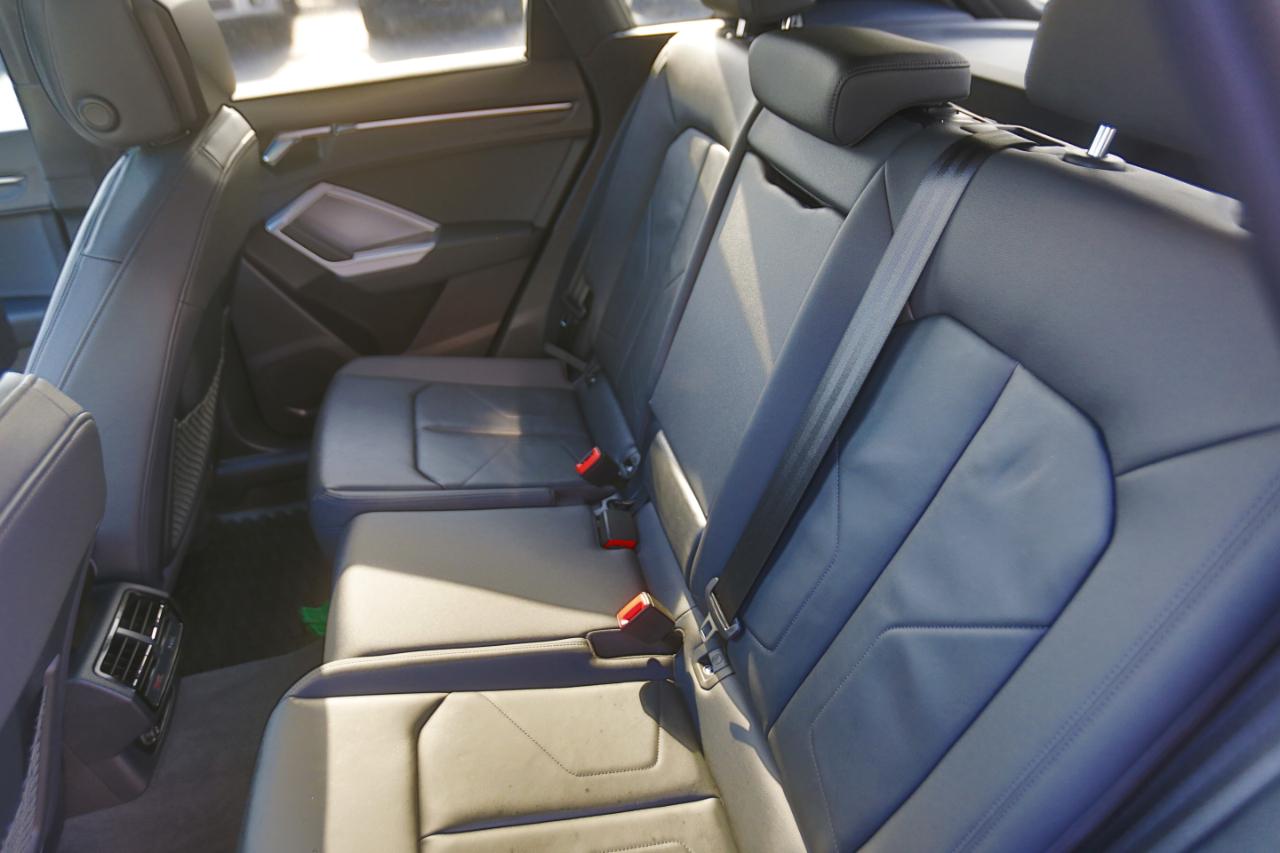 Audi Q3 S line Premium 45 TFSI quattro 2021