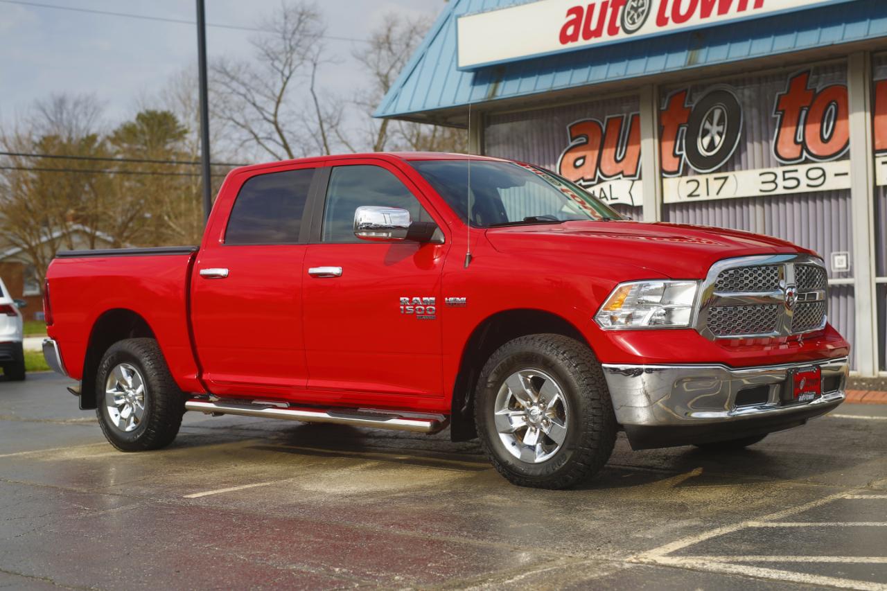 RAM 1500 Classic SLT 4x4 Crew Cab 5'7" Box 2019