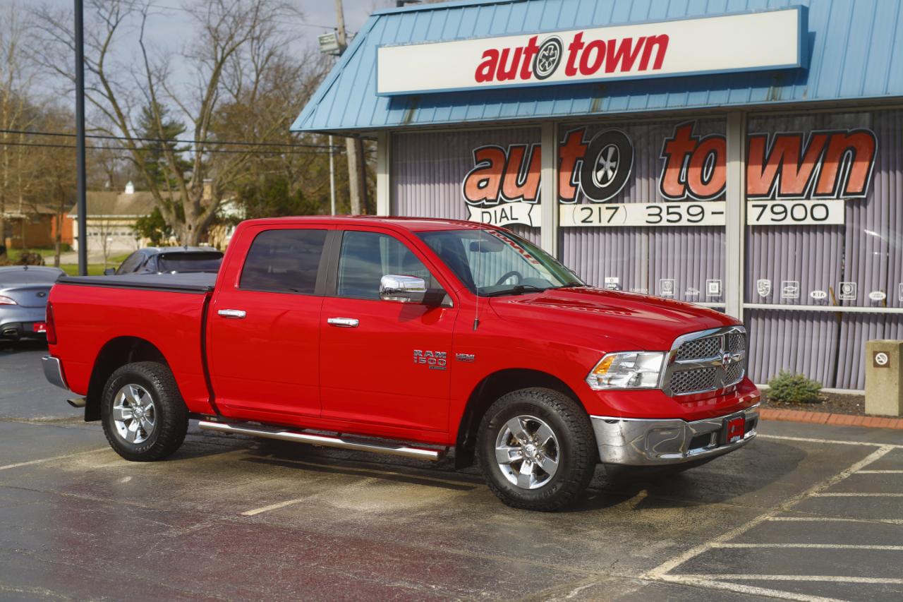 RAM 1500 Classic SLT 4x4 Crew Cab 5'7" Box 2019