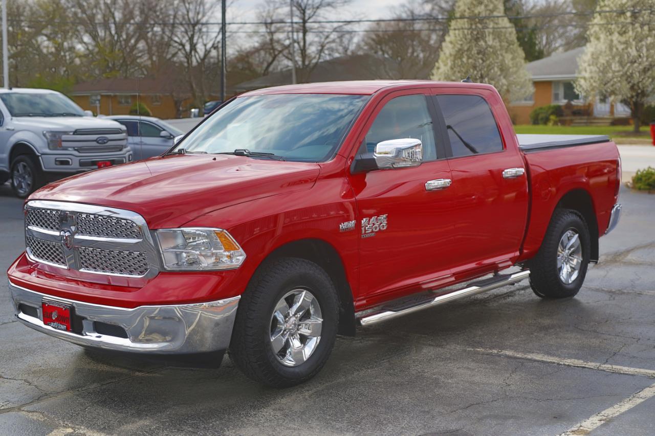 RAM 1500 Classic SLT 4x4 Crew Cab 5'7" Box 2019