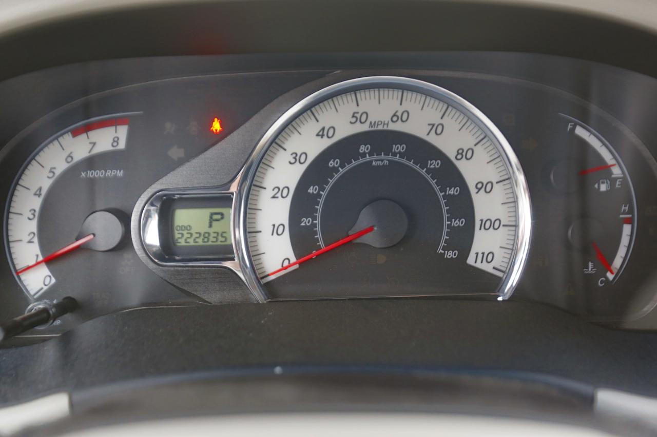 Toyota Sienna 5dr 8-Pass Van V6 SE FWD (Natl) 2014