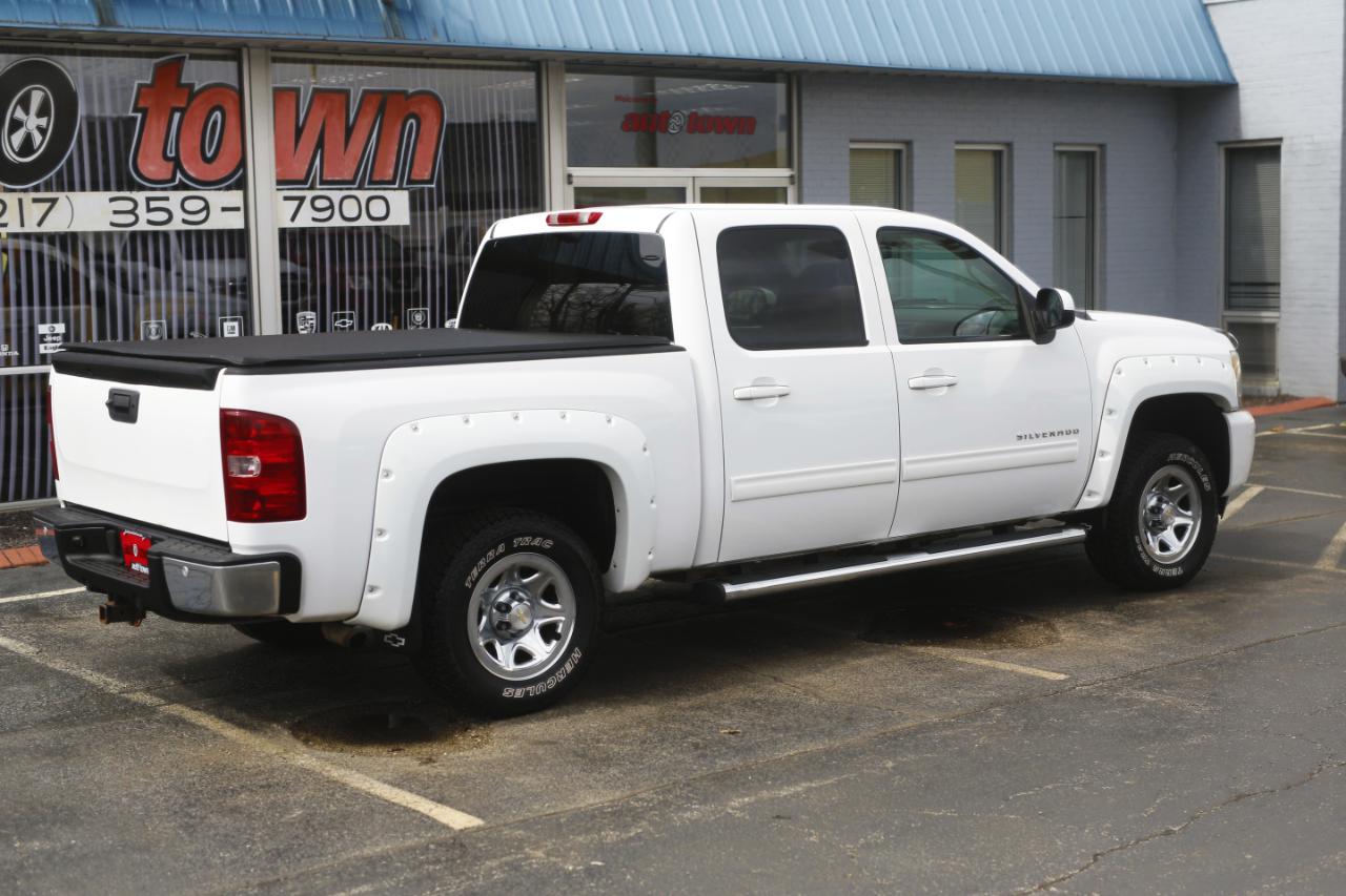 Chevrolet Silverado 1500 4WD Crew Cab 143.5" LTZ 2011