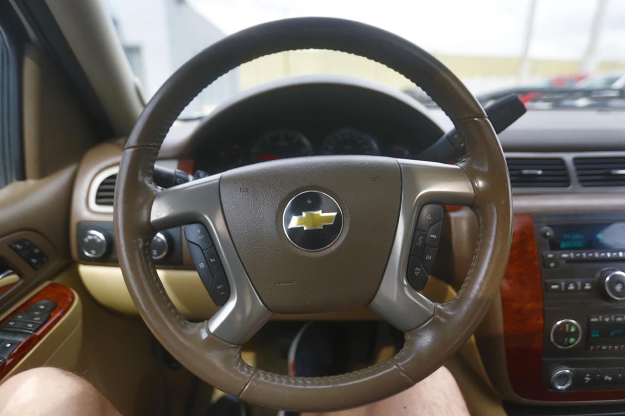 Chevrolet Silverado 1500 4WD Crew Cab 143.5" LTZ 2011