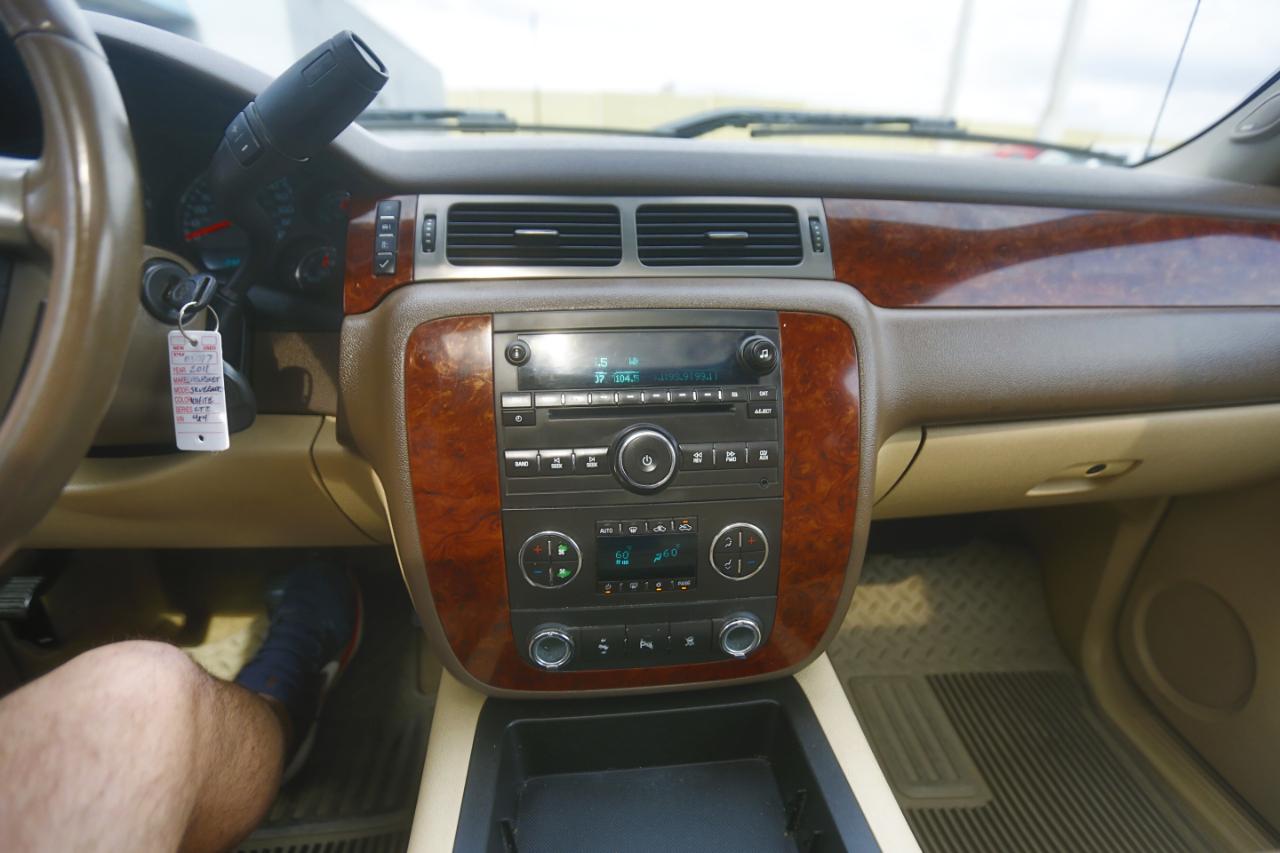 Chevrolet Silverado 1500 4WD Crew Cab 143.5" LTZ 2011