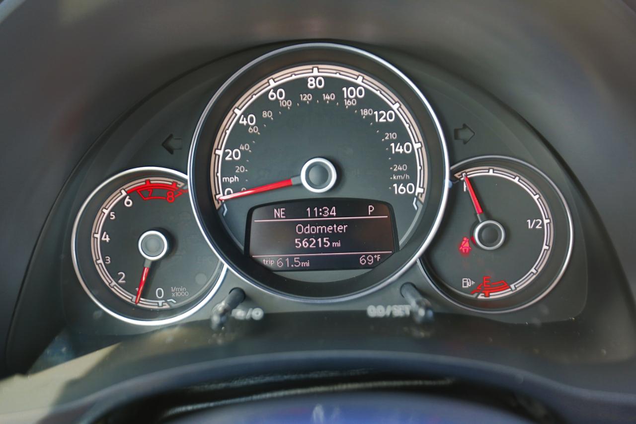 Volkswagen Beetle Convertible 1.8T SEL Auto 2017