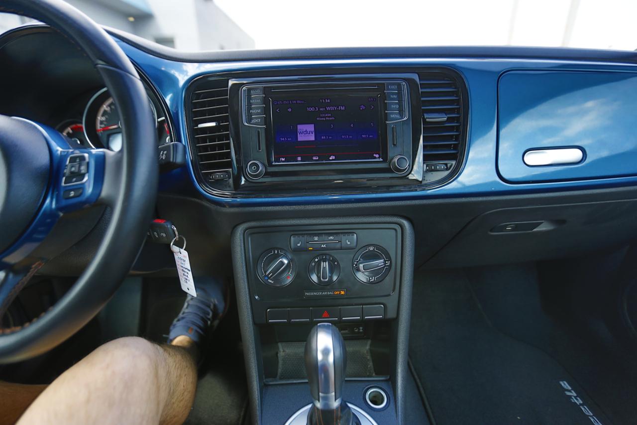 Volkswagen Beetle Convertible 1.8T SEL Auto 2017