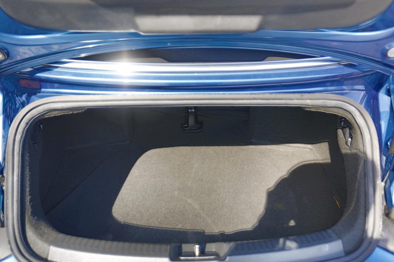 Volkswagen Beetle Convertible 1.8T SEL Auto 2017