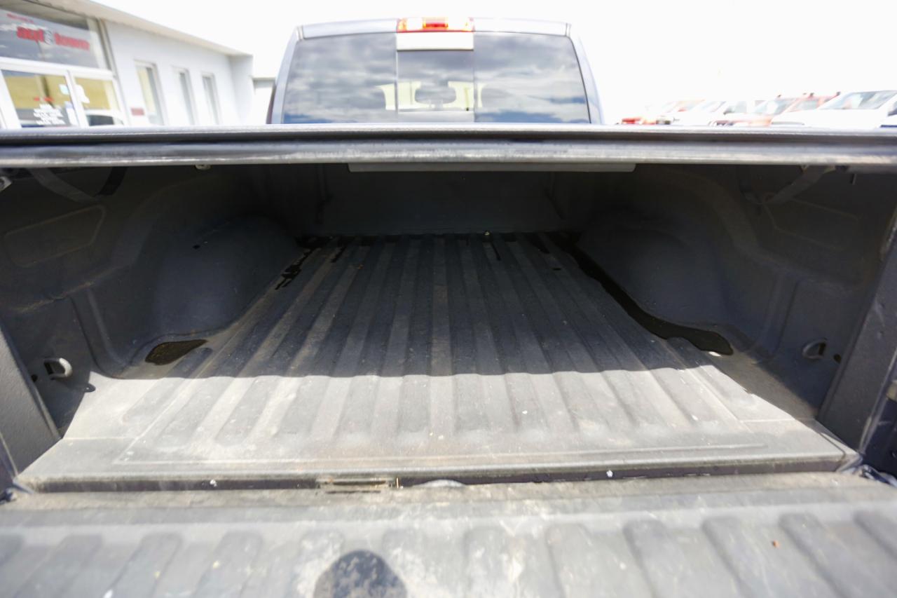 RAM 1500 4WD Crew Cab 140.5" Big Horn 2016