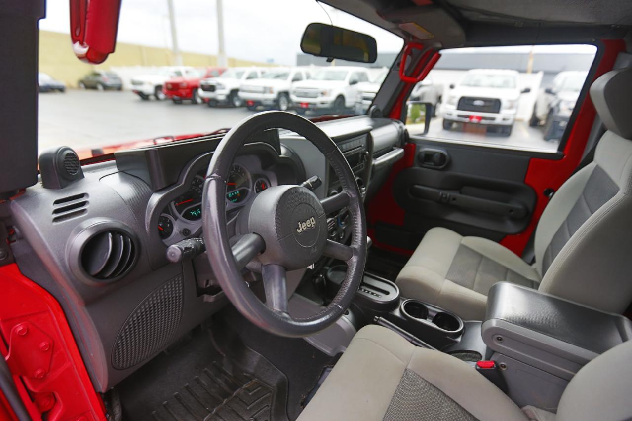 Jeep Wrangler Unlimited 4WD 4dr Sport 2010