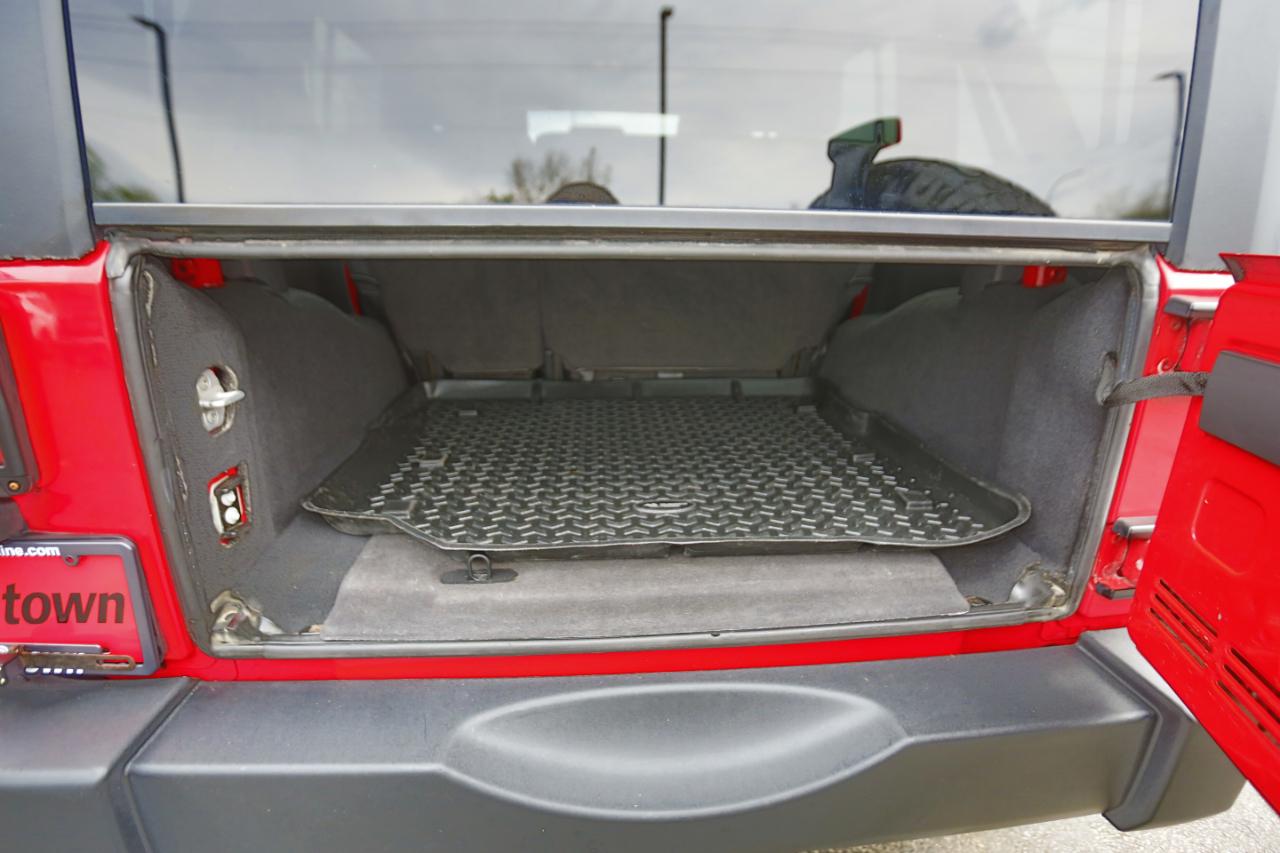 Jeep Wrangler Unlimited 4WD 4dr Sport 2010