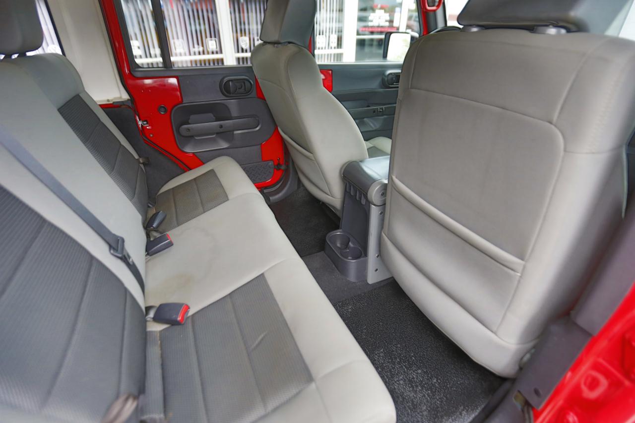 Jeep Wrangler Unlimited 4WD 4dr Sport 2010