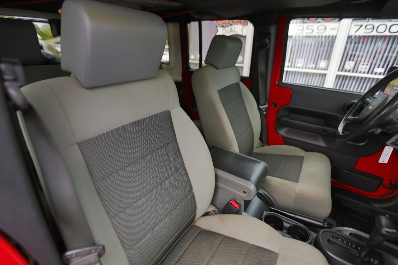 Jeep Wrangler Unlimited 4WD 4dr Sport 2010