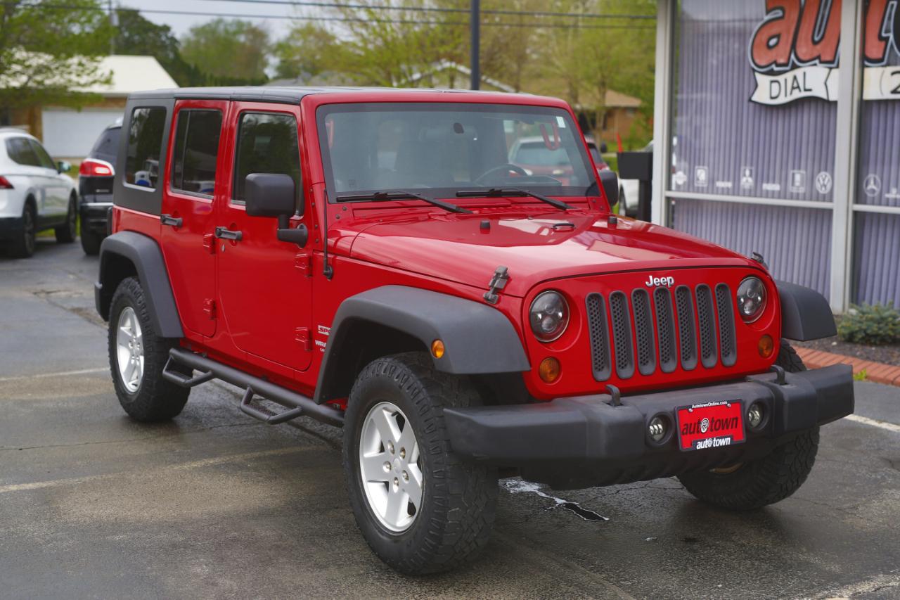 Jeep Wrangler Unlimited 4WD 4dr Sport 2010