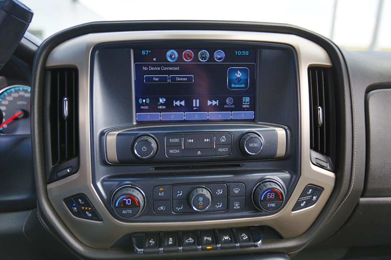 GMC Sierra 1500 4WD Crew Cab 143.5" Denali 2017