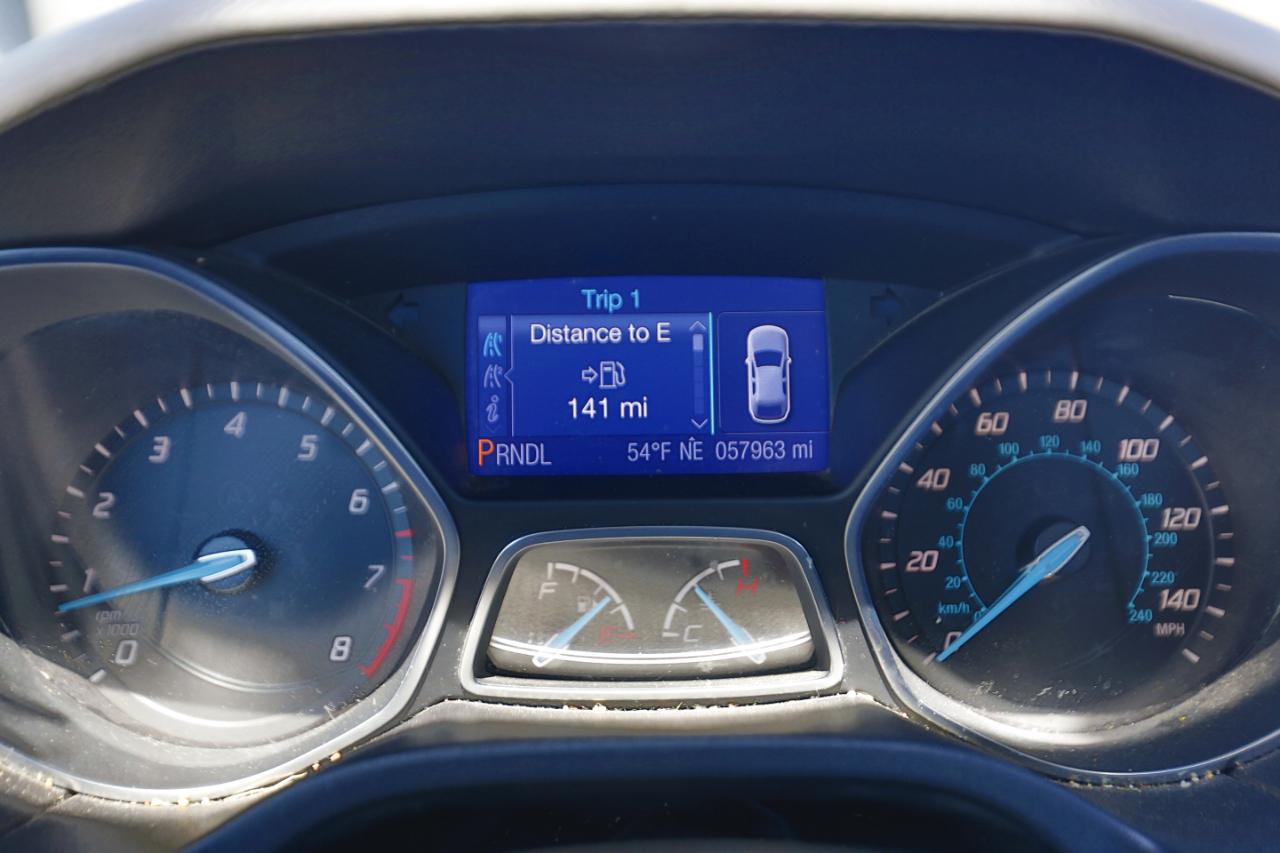 Ford Focus 4dr Sdn SE 2013