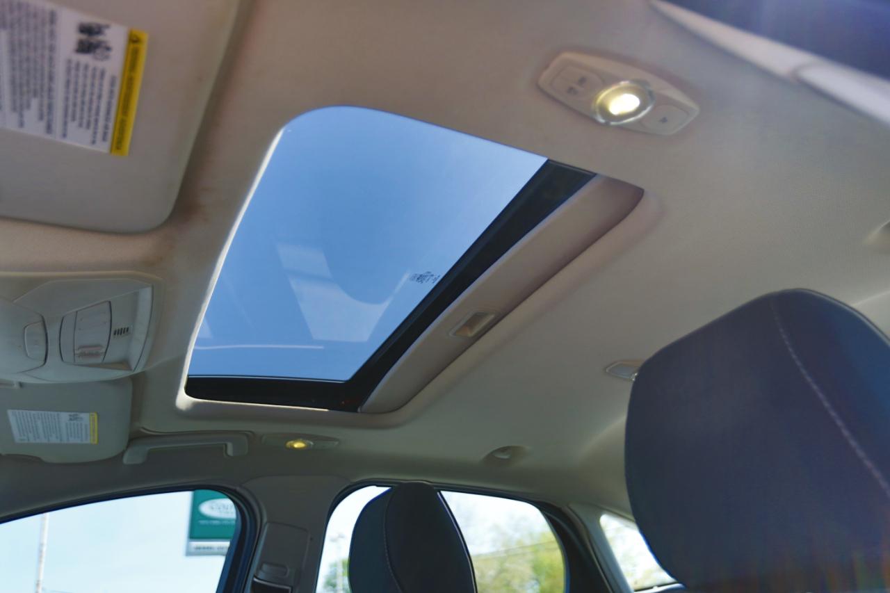 Ford Focus 4dr Sdn SE 2013