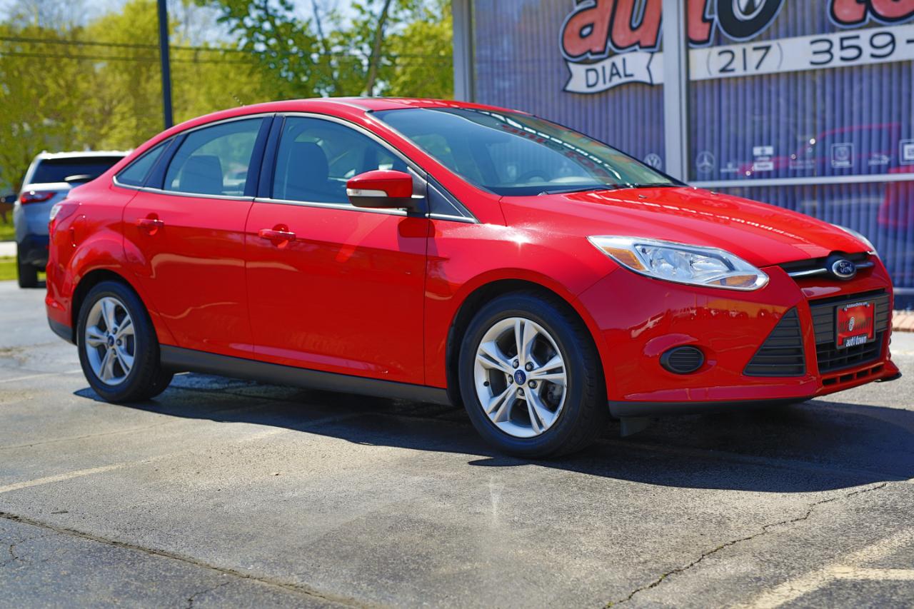 Ford Focus 4dr Sdn SE 2013