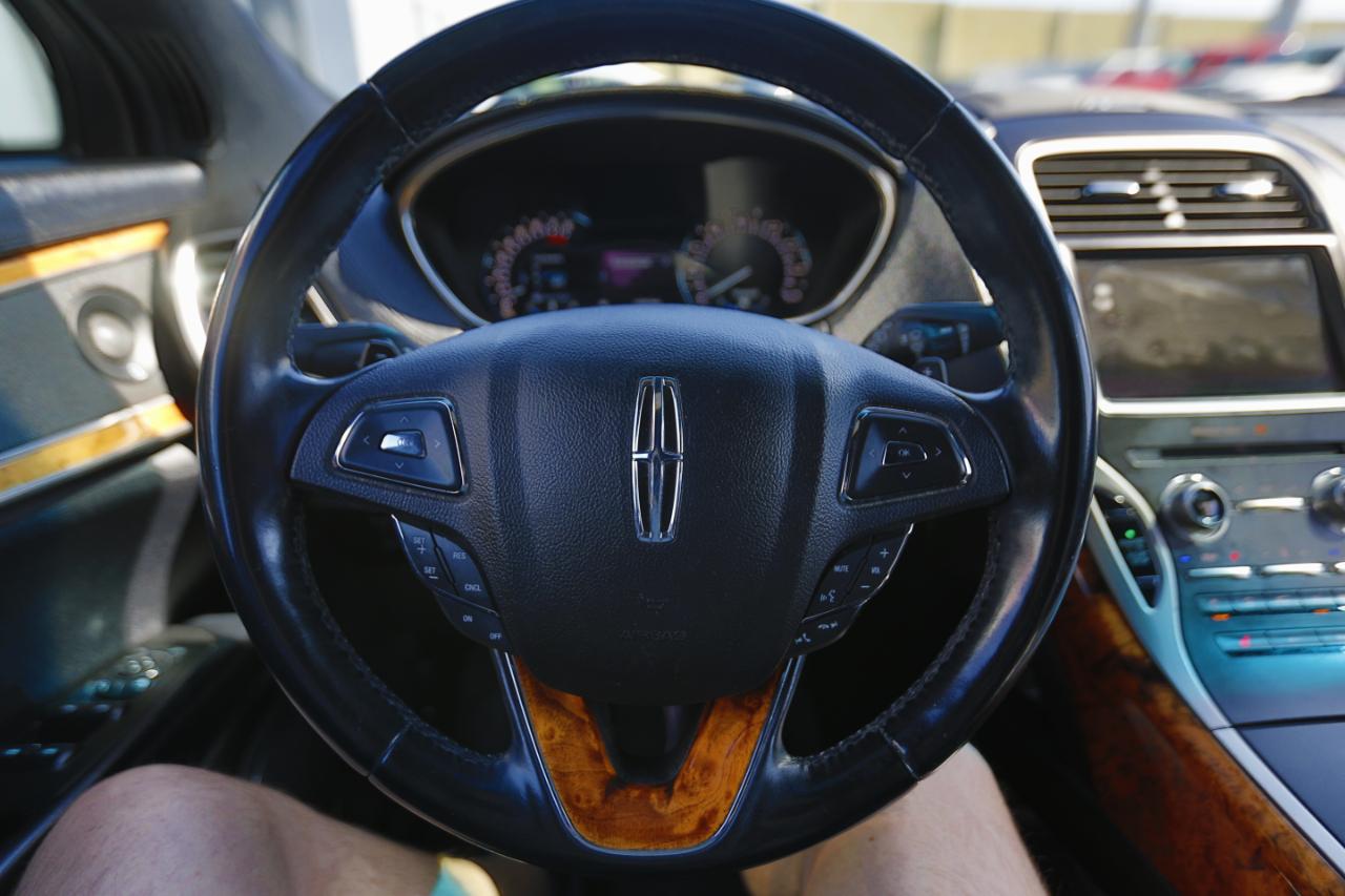 Lincoln MKX FWD 4dr Select 2016