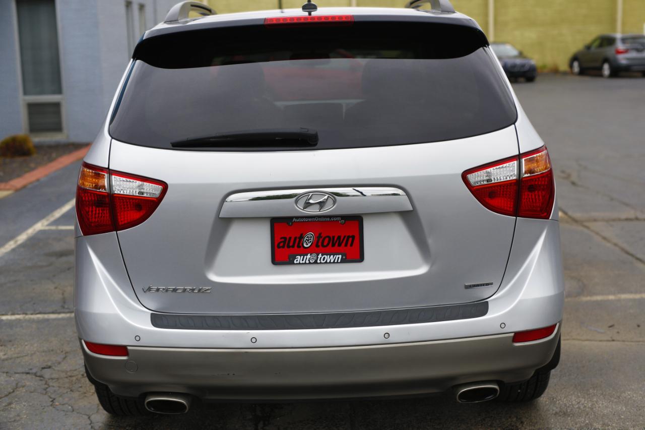Hyundai Veracruz FWD 4dr Limited 2012