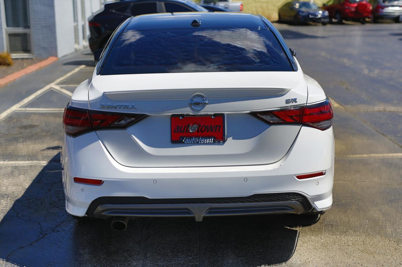 Nissan Sentra SR CVT 2020