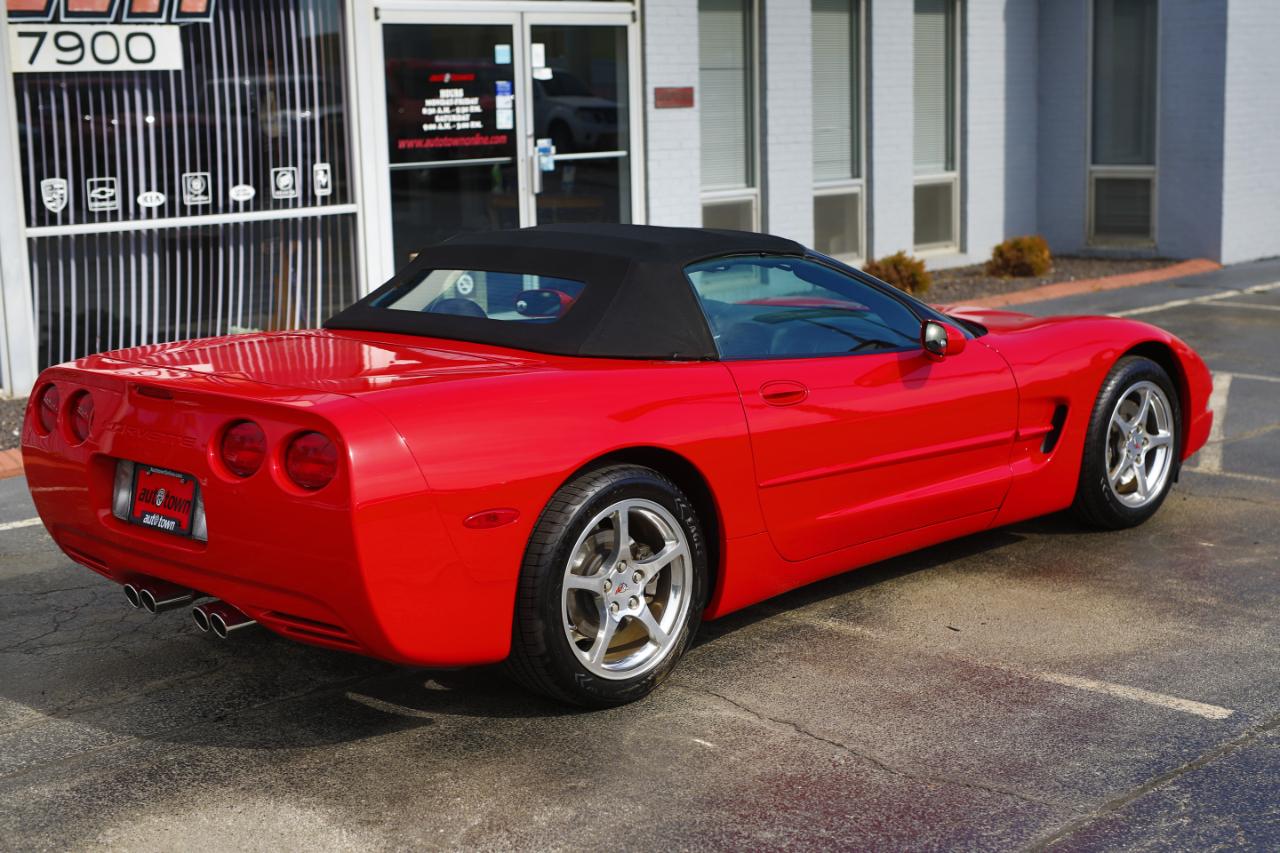 Chevrolet Corvette  2002