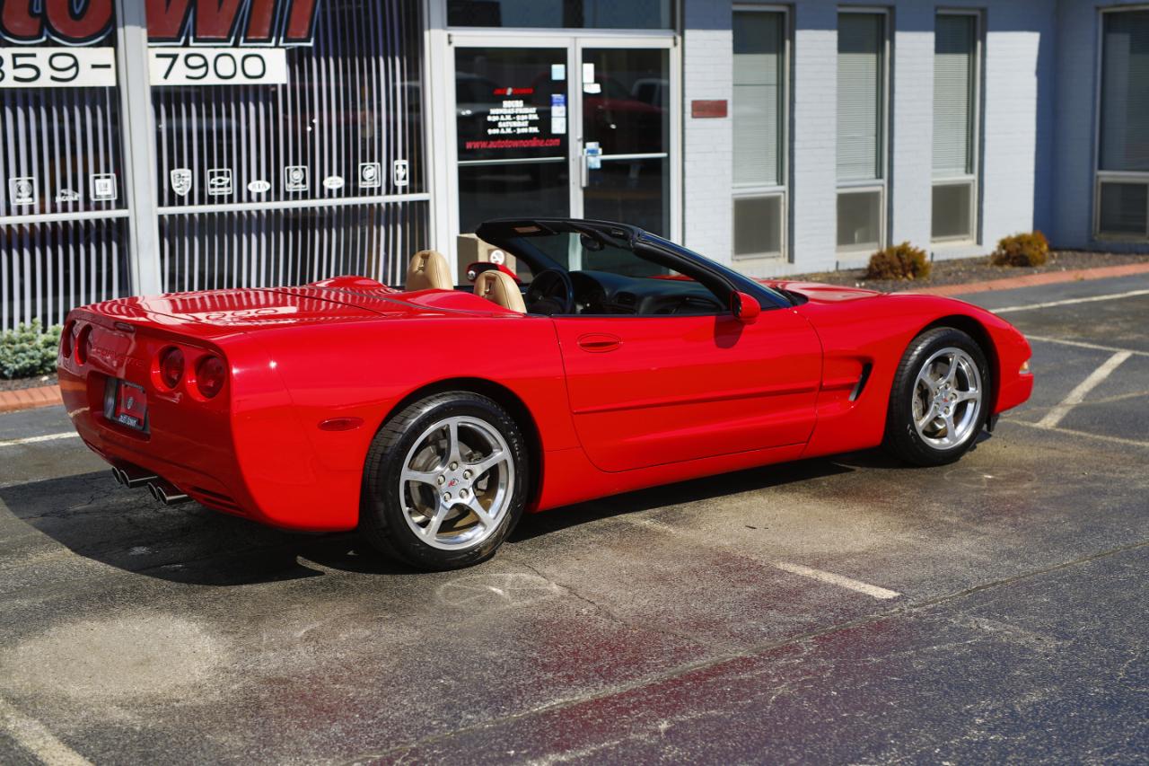 Chevrolet Corvette  2002