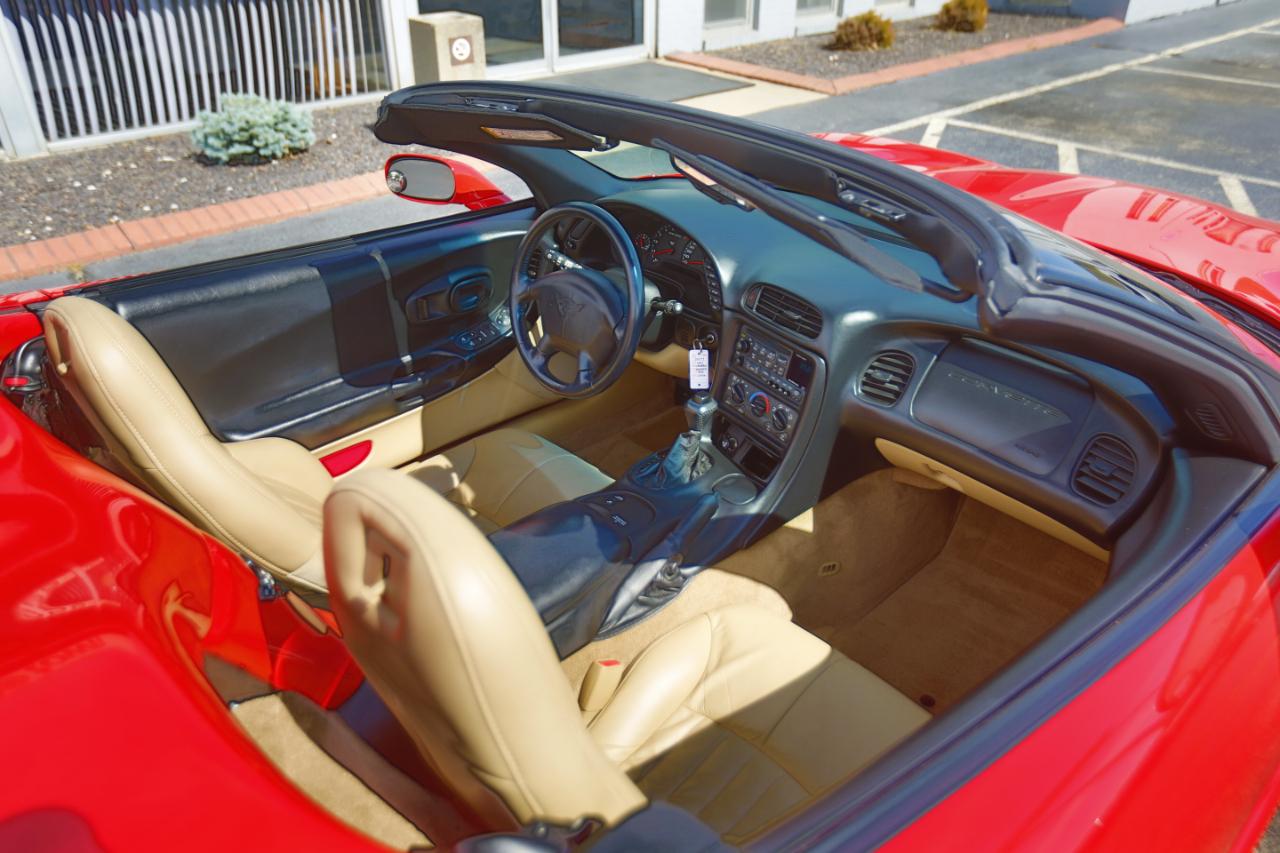 Chevrolet Corvette  2002