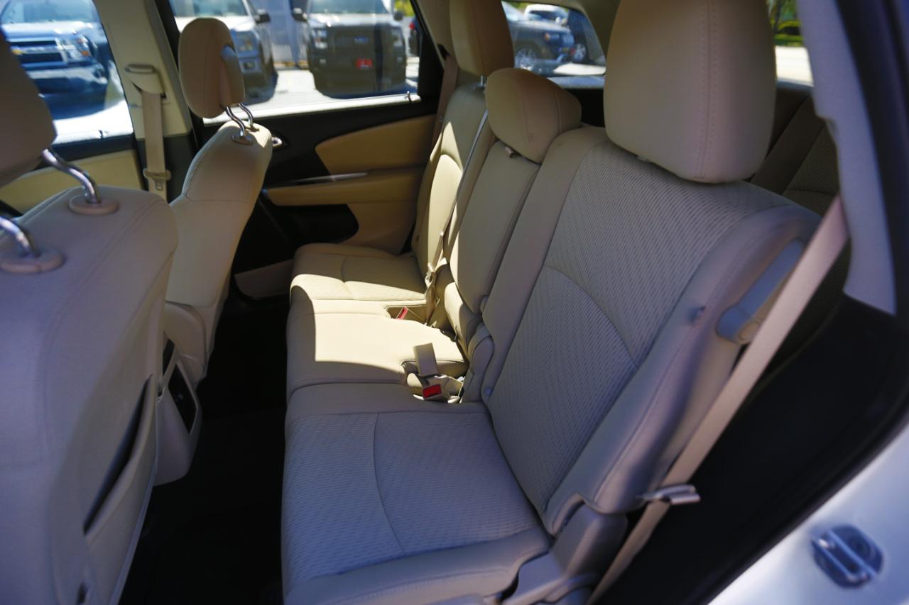 Dodge Journey FWD 4dr SXT 2013
