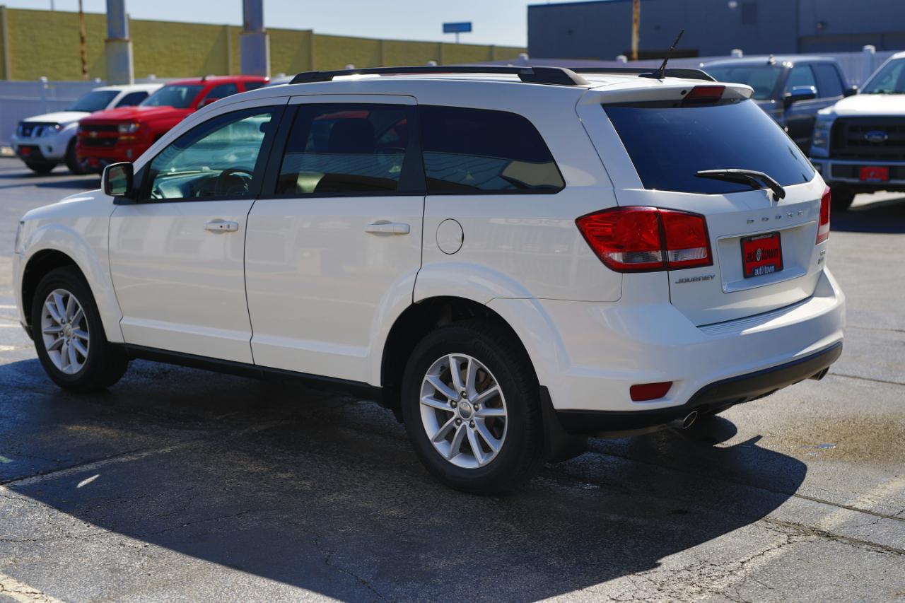 Dodge Journey FWD 4dr SXT 2013